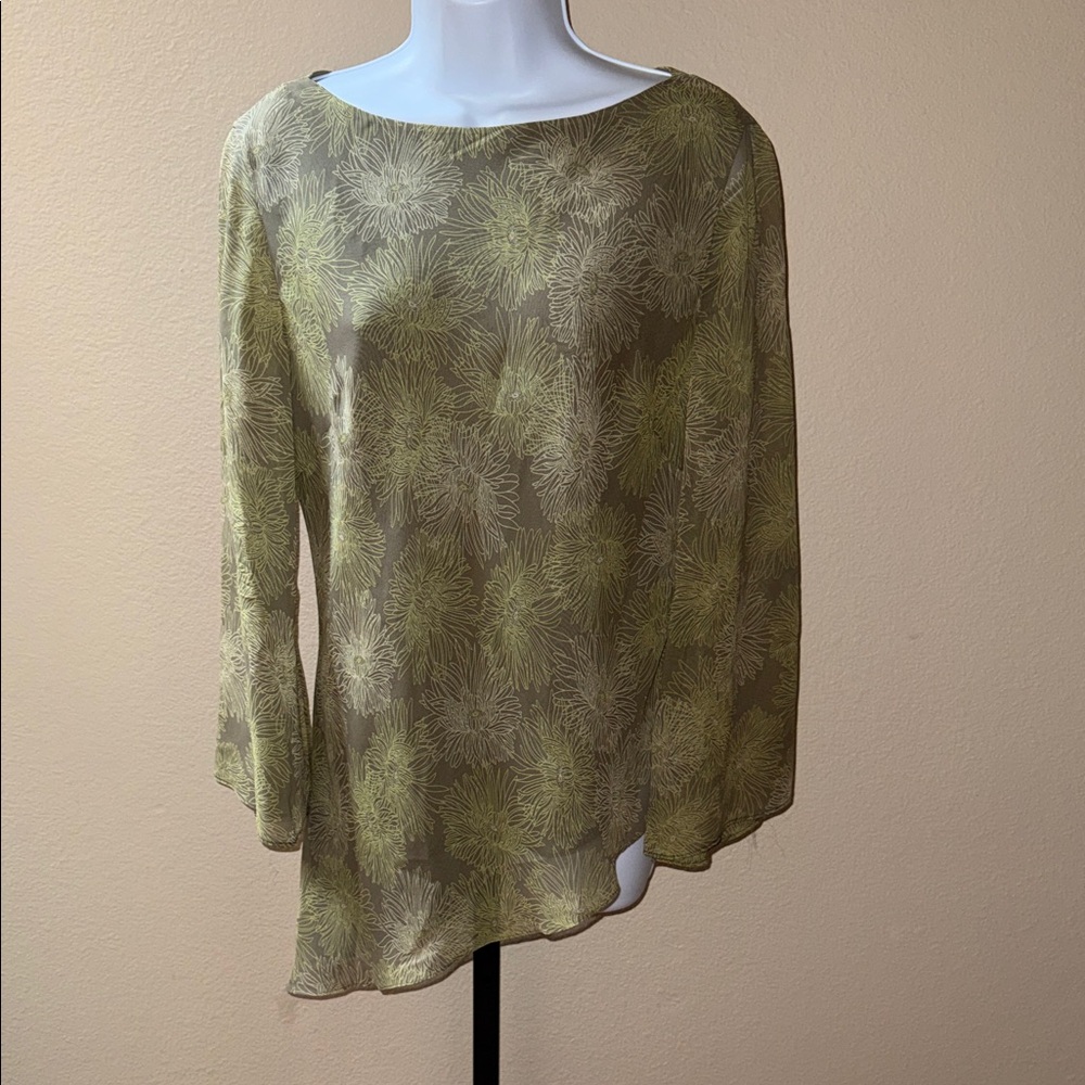 Coldwater Creek Sheer Olive Green Floral Asymmetrical Silk Blouse Women’s Sz 8P